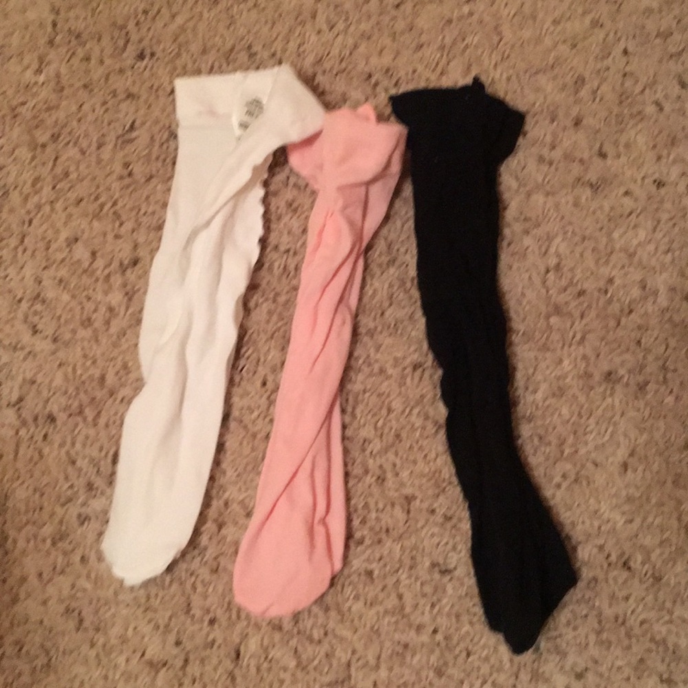 3 pairs tights